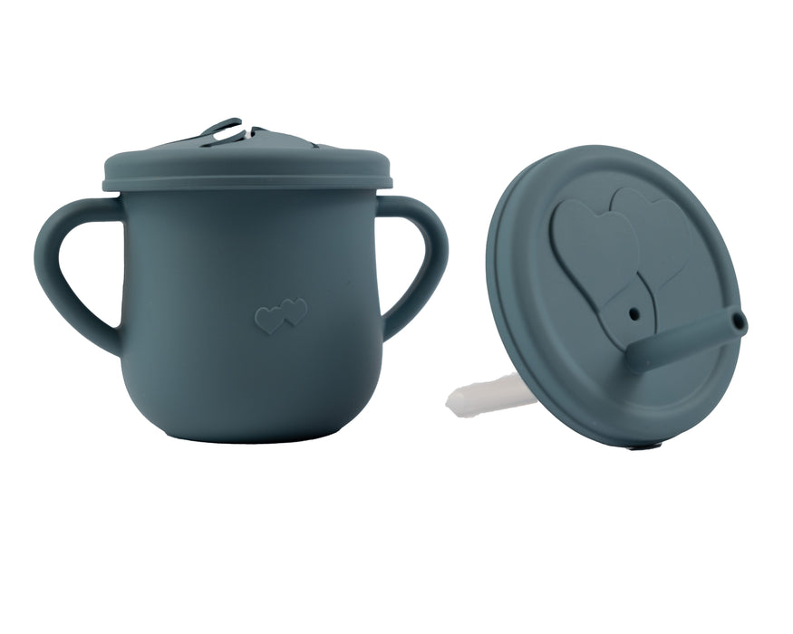 kinder servies blauw bekertje detailfoto